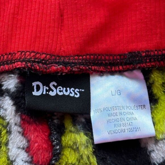 Grinch Christmas Sleep Pants and Matching Slippers - Picture 5 of 12